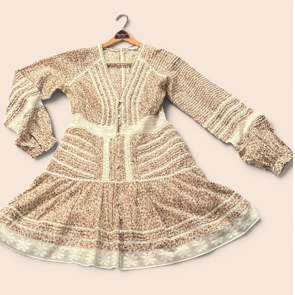 Veronica Beard Dresses & Skirts - Veronica Beard Addilyn‎ Floral Lace Prairie Boho mini Dress Sz 8 Read EUC